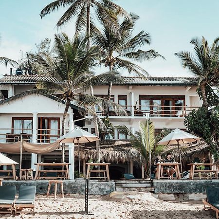 Amaroo Hikkaduwa Hotel Luaran gambar